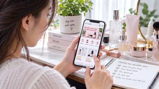 Kinh nghiệm mua mỹ phẩm online và kiểm tra thông tin trước khi đặt hàng